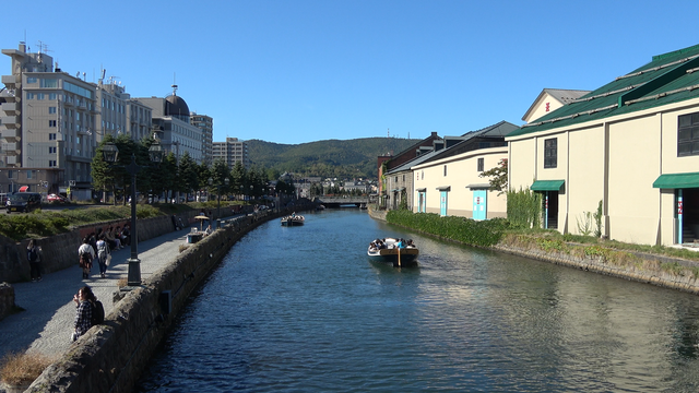 夏の小樽運河.png